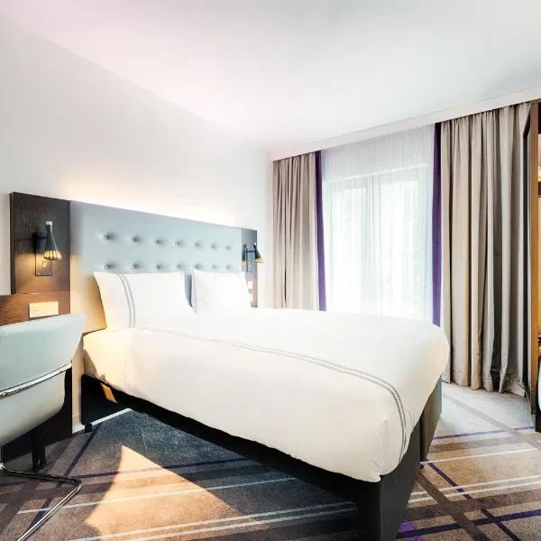 Premier Inn Wiesbaden City Centre，位于威斯巴登的酒店