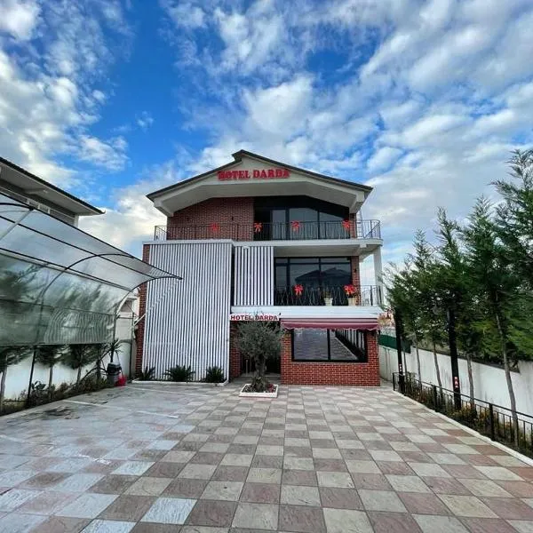 Hotel Darda，位于Kamëz的酒店