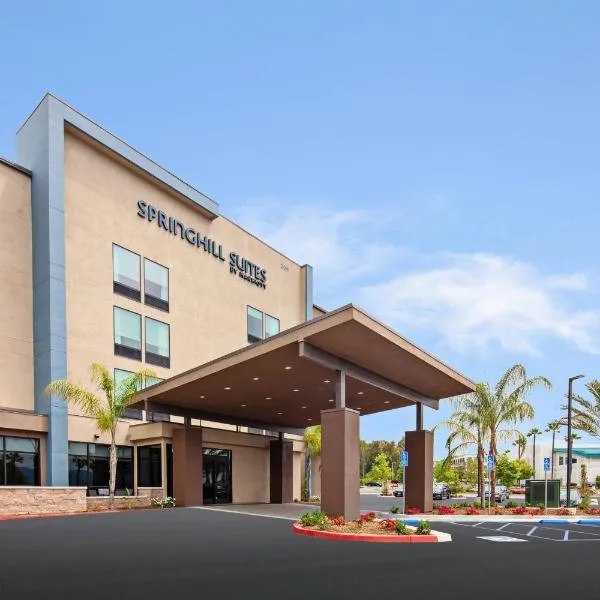 SpringHill Suites by Marriott Escondido Downtown，位于埃斯孔迪多的酒店