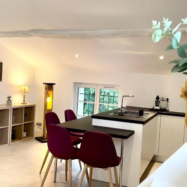 DUPLEX - VALBONNE VILLAGE，位于瓦尔邦讷的酒店