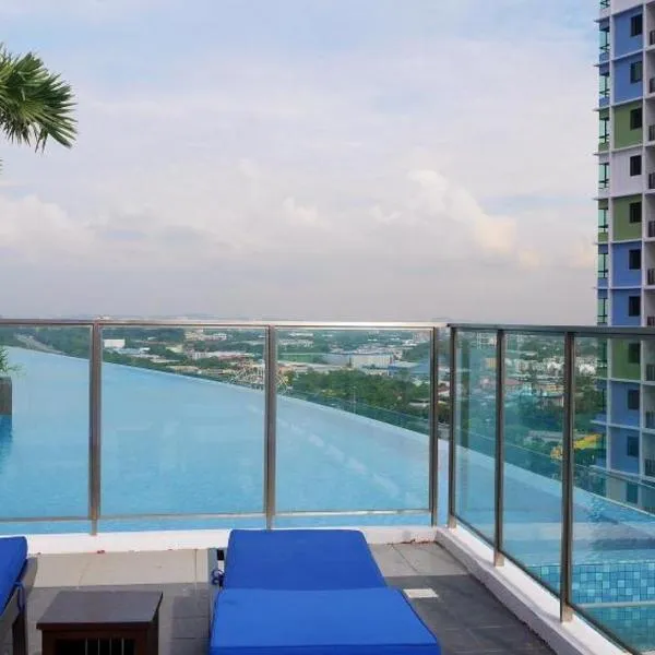 Duplex Condo with Lots of Entertainments Around!，位于莎阿南的酒店