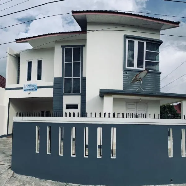 Mandi Angin "Syariah" Homestay，位于武吉丁宜的酒店