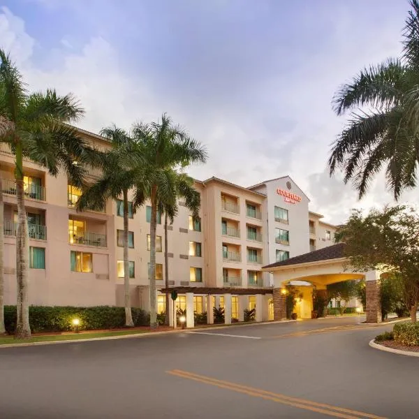 劳德代尔堡西南米拉玛尔万怡酒店，位于迈阿密湖的酒店