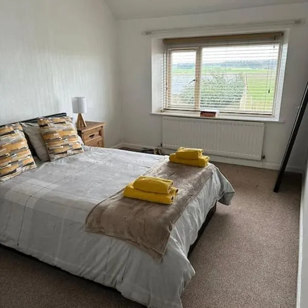 Hare view Cottage - Northumberland，位于安布尔的酒店