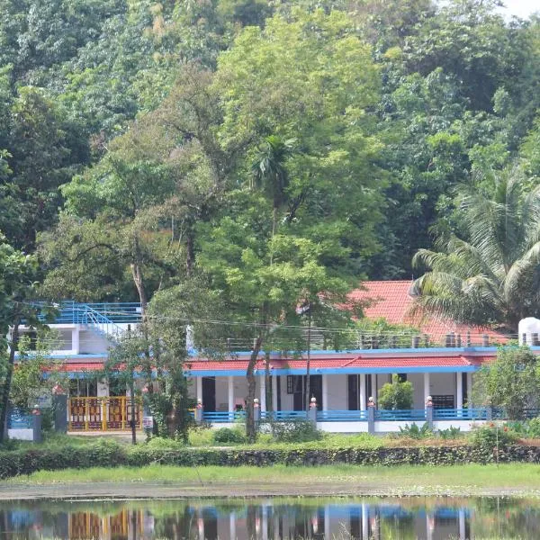 Jewel Homes Thattekkd For birding and families ISO9001 ISO14001 ISO22000 Certified，位于Thattakād的酒店