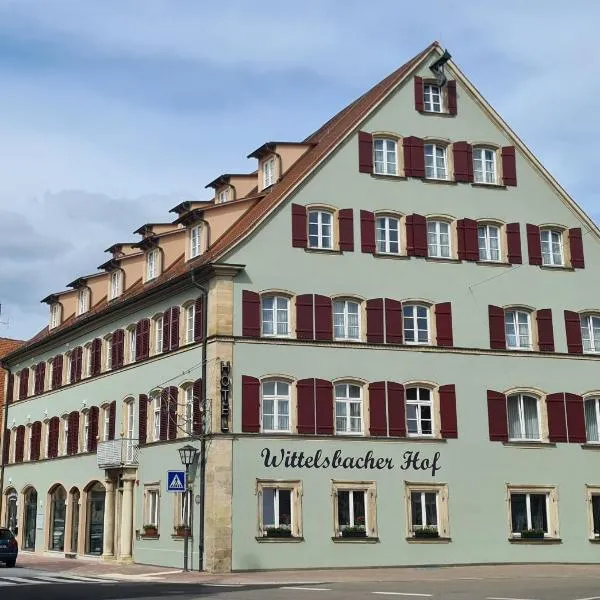 Wittelsbacher Hof Weißenburg，位于普莱因费尔德的酒店