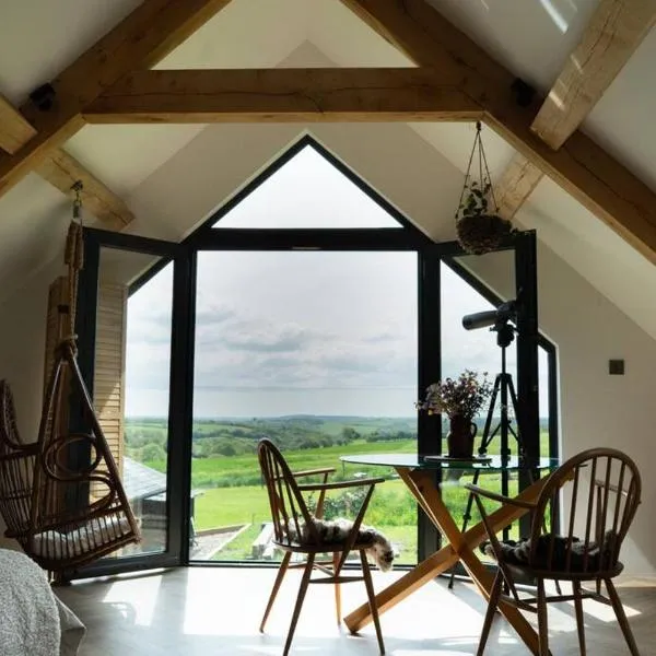 Bedport Loft，位于Burrington的酒店