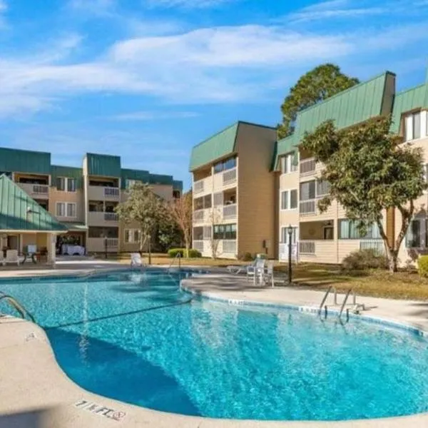 Classy & comfortable condo!，位于希尔顿黑德岛的酒店