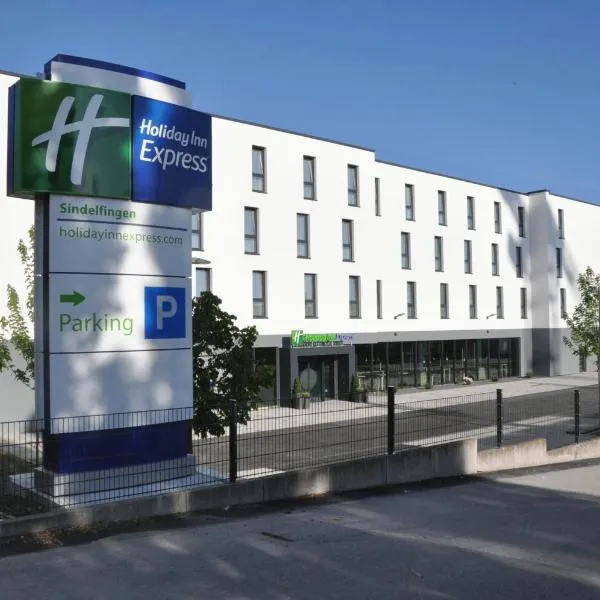 Holiday Inn Express - Sindelfingen, an IHG Hotel，位于Döffingen的酒店