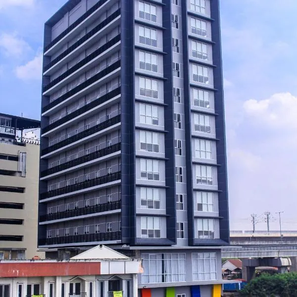 Amaris Hotel Kalimalang，位于雅加达的酒店