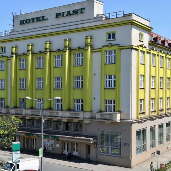 Hotel Piast，位于Střítež的酒店
