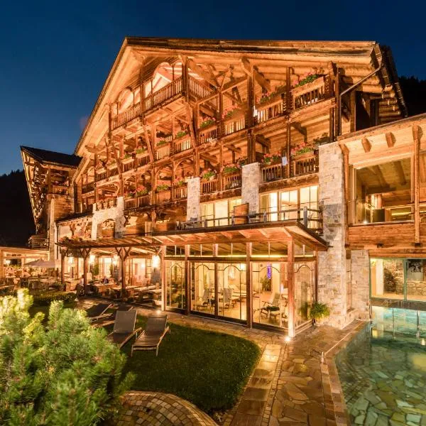 Naturhotel Lüsnerhof，位于卢松的酒店