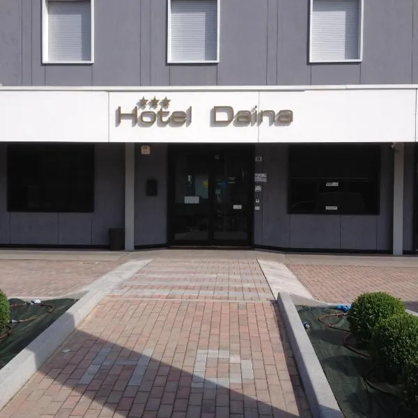 戴娜酒店，位于Ciserano的酒店