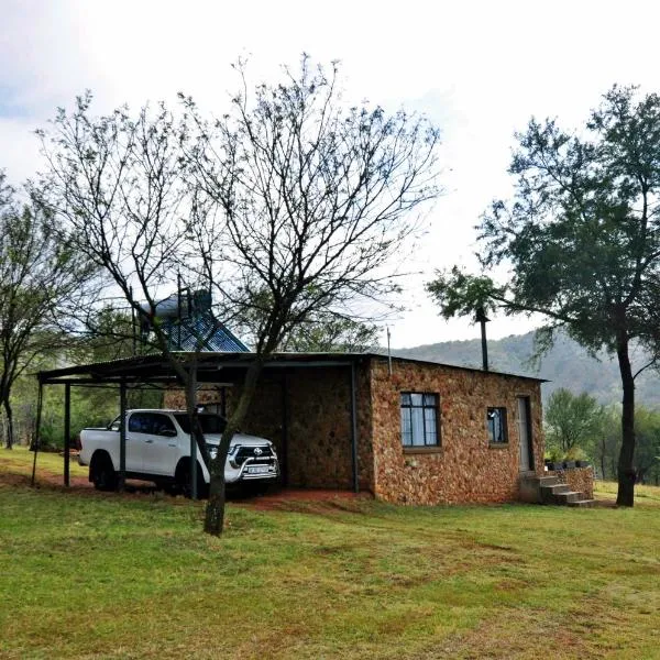 Shallow Pig Cottage，位于Tygerfontein的酒店