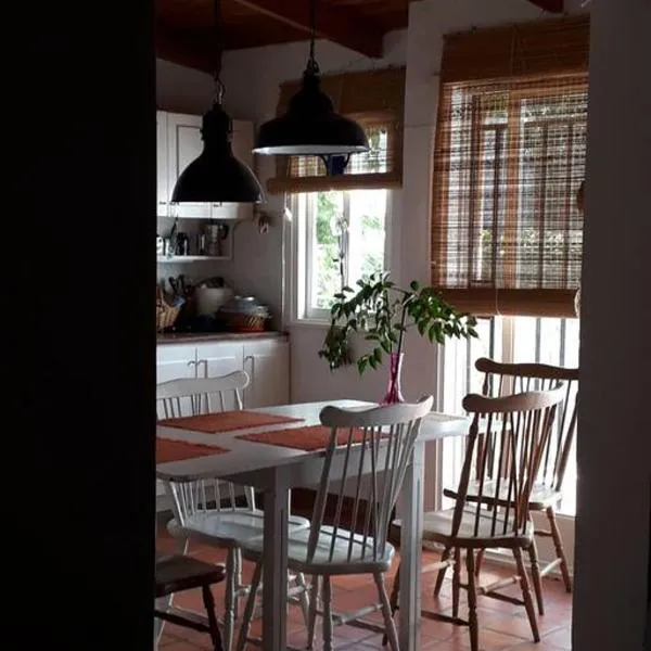 El Abedul-A-Departamento entero en pleno centro，位于洛博斯的酒店