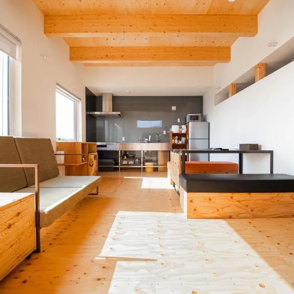 Sunny SIDE HOUSE,位于Atsuta的酒店
