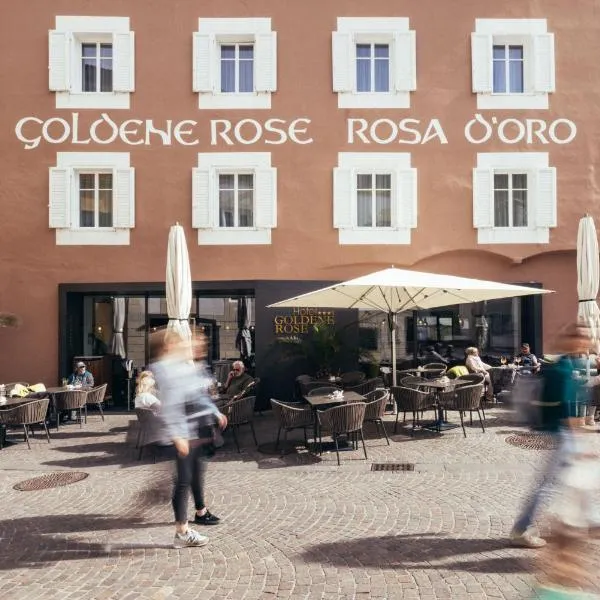 Genusshotel Goldene Rose，位于西兰德罗的酒店