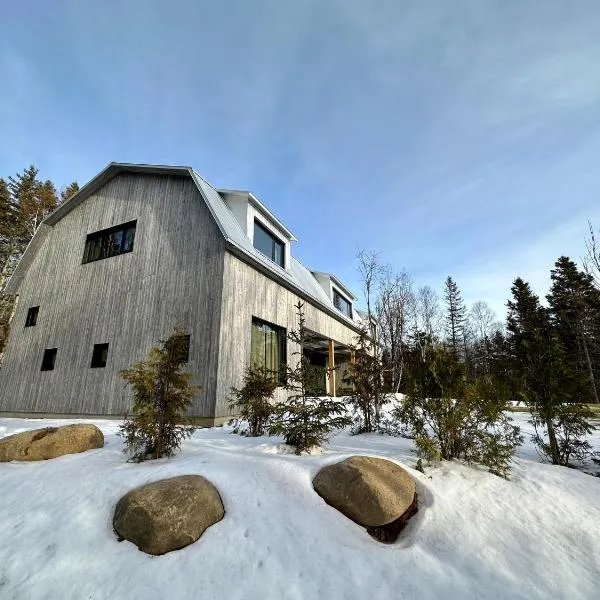 Villa Les Flots: Breathtaking view of St Lawrence，位于拉马巴耶的酒店