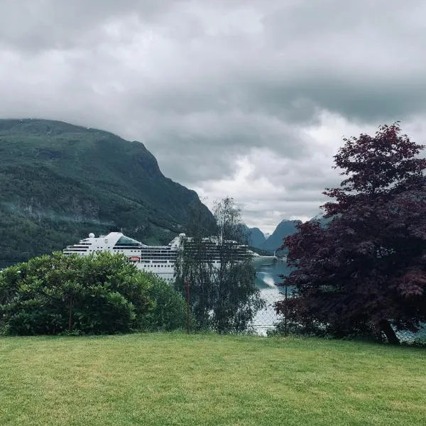 Solvik #apartment #Loen，位于卢恩的酒店