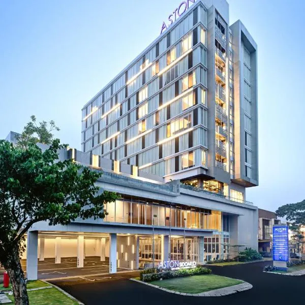 ASTON Sidoarjo City Hotel & Conference Center，位于诗都阿佐的酒店