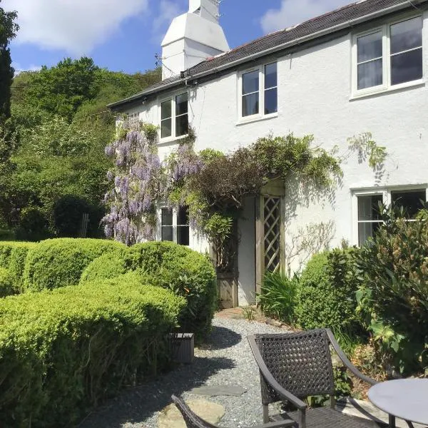 Crannacombe Farmhouse，位于金斯布里奇的酒店