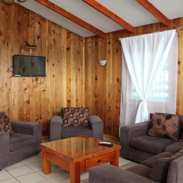 Casa con 3 dormitorios en Licanray, Villarrica，位于里坎雷的酒店