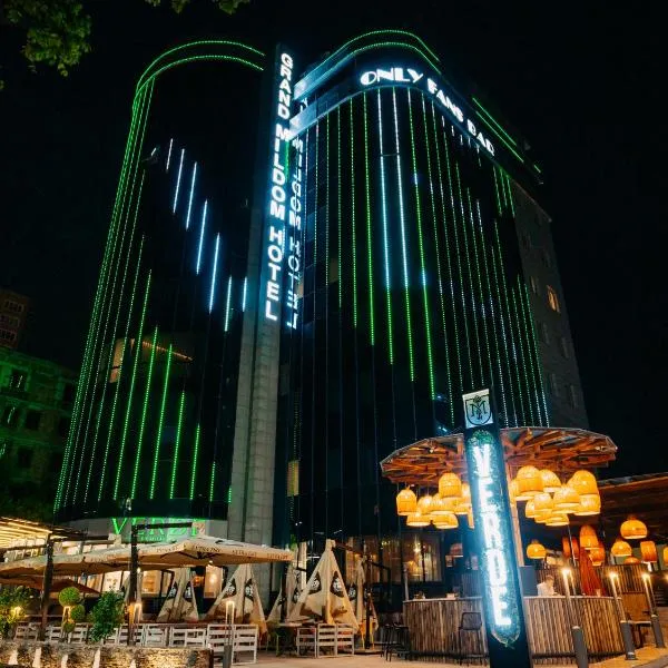 Grand Mildom Hotel，位于阿拉木图的酒店