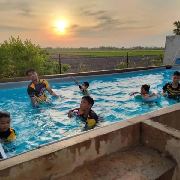 Homestay Anjung Malinja Private Pool Kedah，位于Pendang的酒店