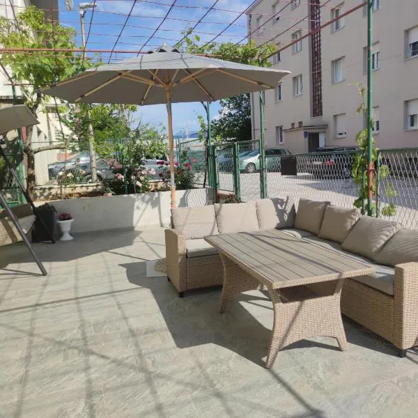 Apartman Noel Knin，位于克宁的酒店