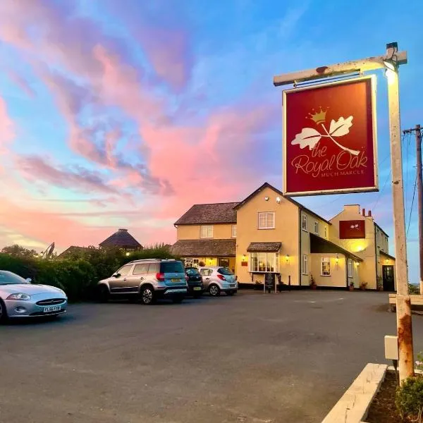 Shepherds Gate at The Royal Oak Much Marcle，位于Upton Bishop的酒店