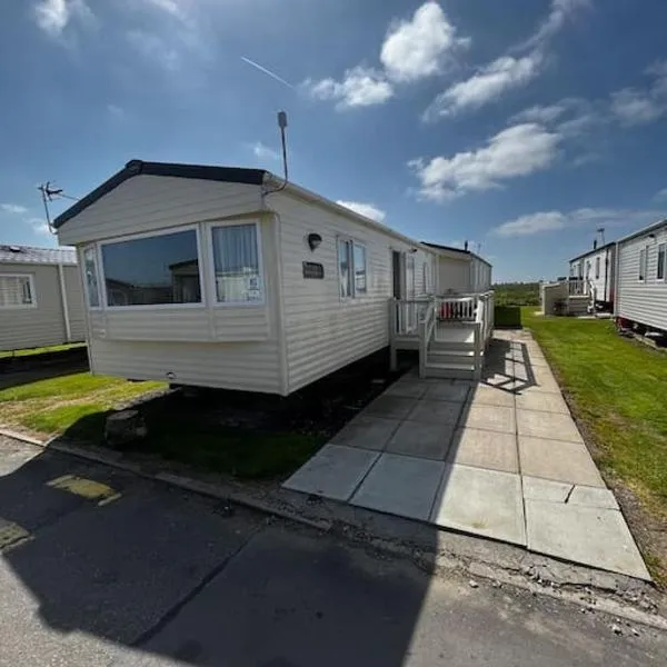 Whitstable, CW18, 2 bed park home, Alberta Holiday Park，位于Seasalter的酒店
