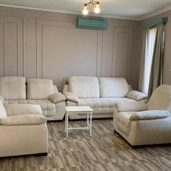 Apartment Mari，位于库塔伊西的酒店