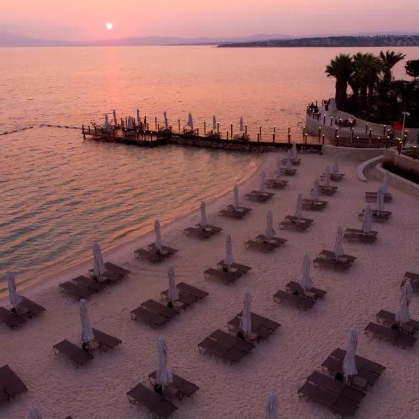 Reges, a Luxury Collection Resort & Spa, Cesme，位于切什梅的酒店