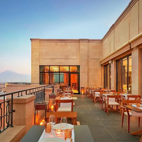 The Alexander, a Luxury Collection Hotel, Yerevan，位于埃里温的酒店