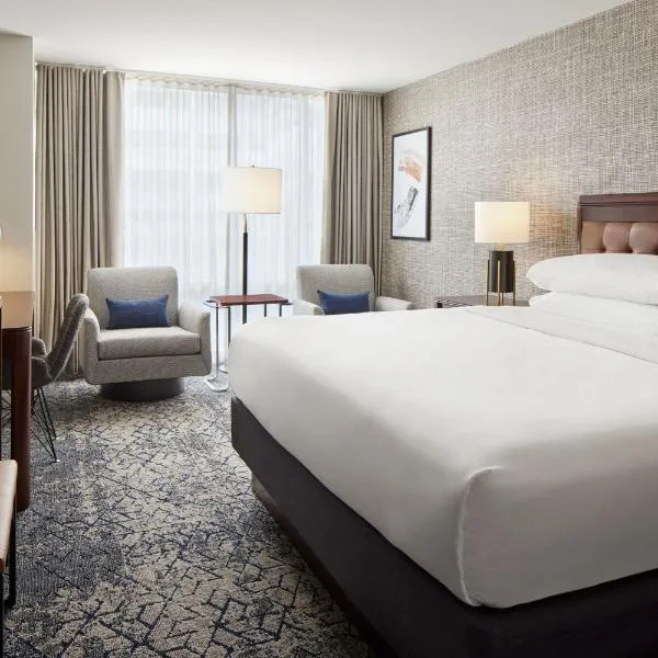 Sheraton Valley Forge King of Prussia，位于普鲁士王的酒店