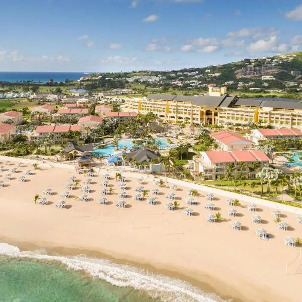 圣基茨岛万豪度假村&海滩皇家赌场，位于Christophe Harbour的酒店