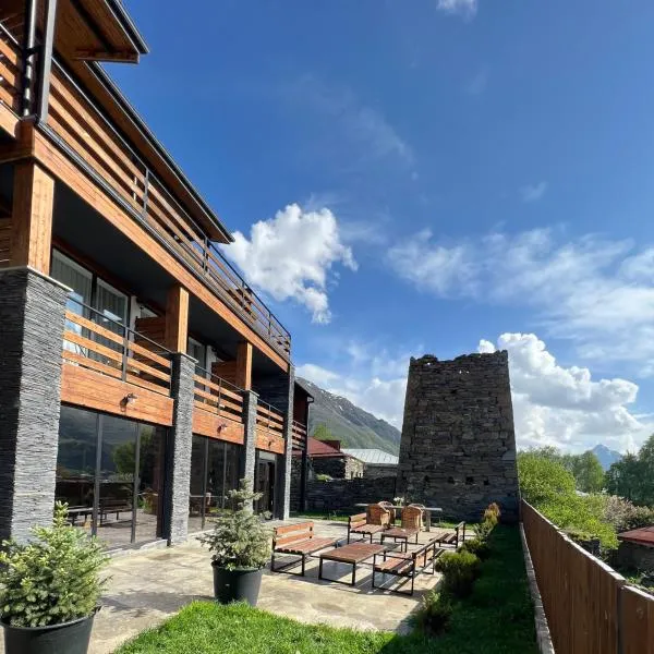 Capra Hotel Kazbegi，位于卡兹贝吉的酒店