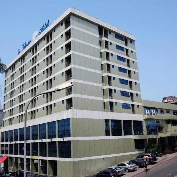 拉法赖斯雅温得酒店，位于Mbala的酒店