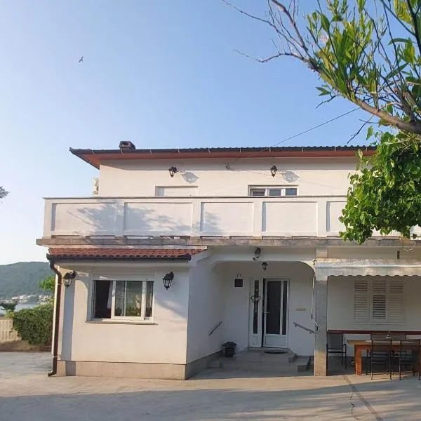 Gvačić House，位于苏佩塔斯卡德拉加的酒店