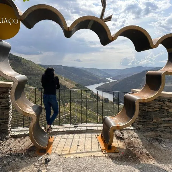 Quinta da Casa Cimeira, Guest House, Wines & Food，位于杜罗河畔瓦伦萨的酒店