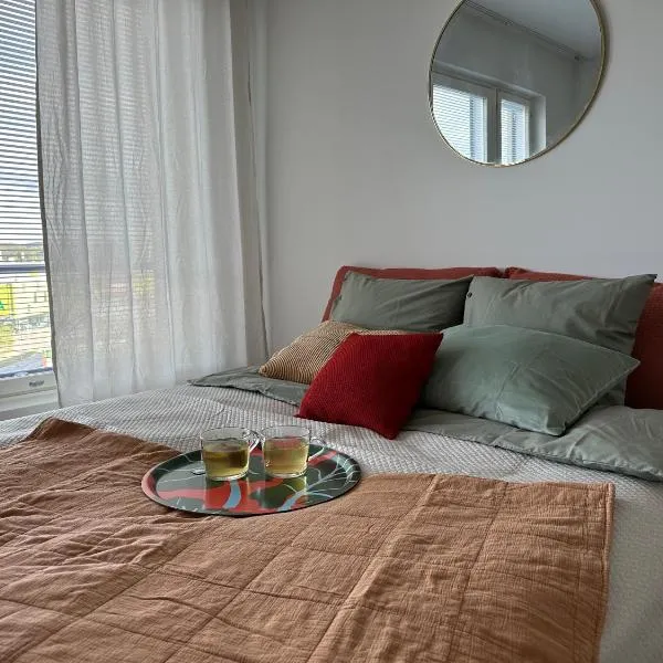 Near center w/ smart-TV, tram stop and gym visit，位于坦佩雷的酒店