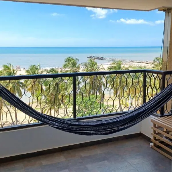 Riohacha III apartamento comodo y seguro perfectos para trabajar o vacacionar con balcón FRENTE AL MALECON，位于里奥阿查的酒店