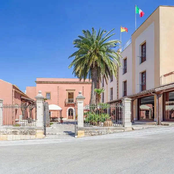Villa Zina Family Resort，位于Baglio Biro的酒店