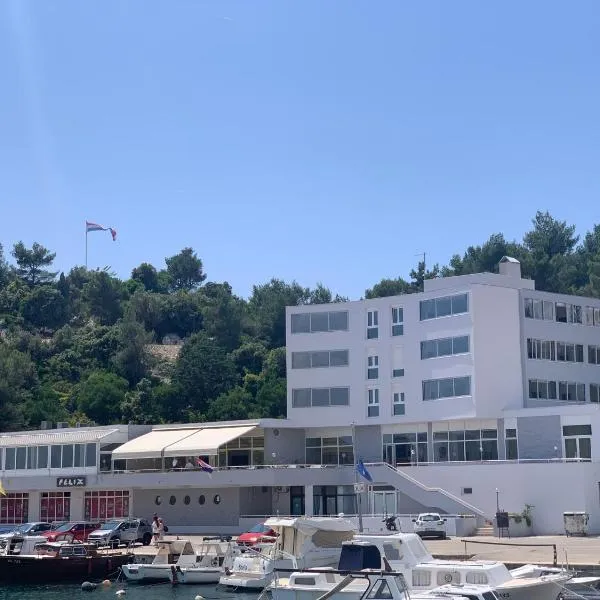 Hotel Tolero，位于Veliki Prolog的酒店