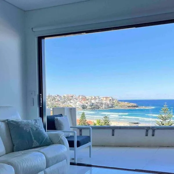 Bondi Beach Waves Beachfront Apartment，位于悉尼的酒店