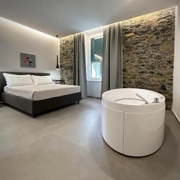 New Moon Rooms，位于斯培西亚的酒店