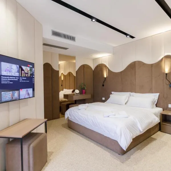 Hotel PortSide GF，位于伏罗拉的酒店
