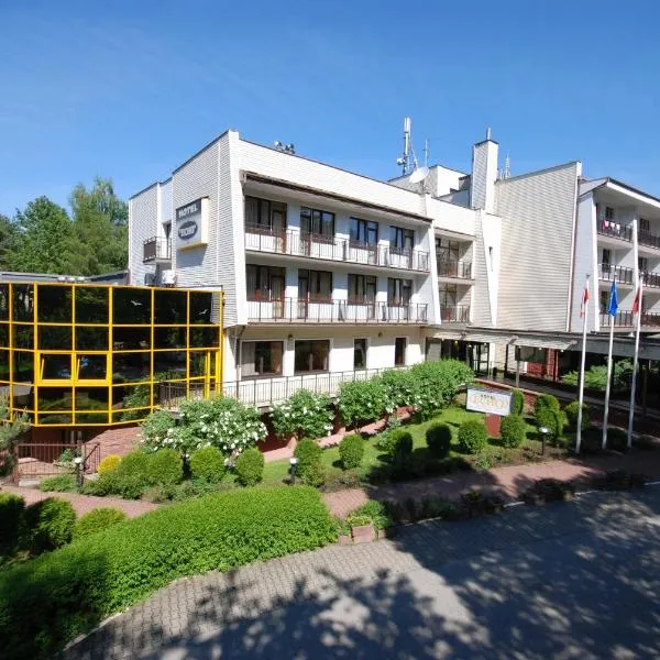 Hotel Echo，位于Cedzyna的酒店