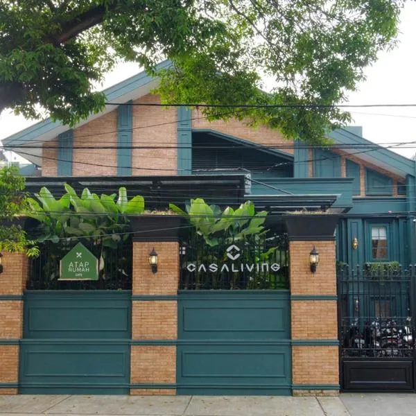 CASA LIVING SENOPATI，位于雅加达的酒店