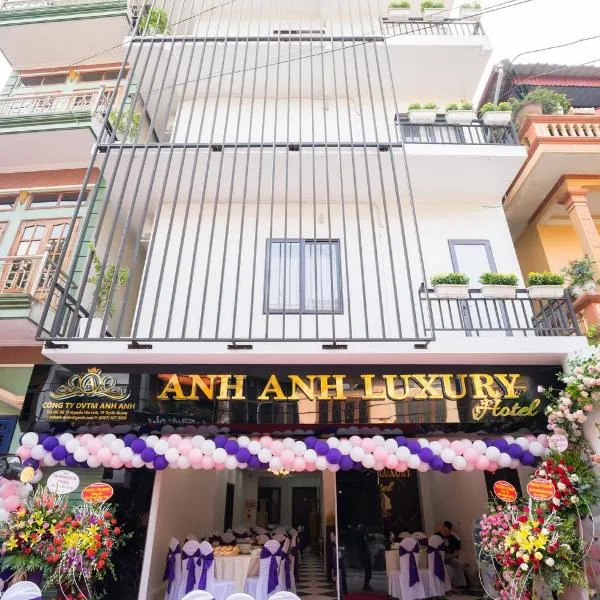 Anh Anh Luxury Hotel，位于Vũ Linh的酒店